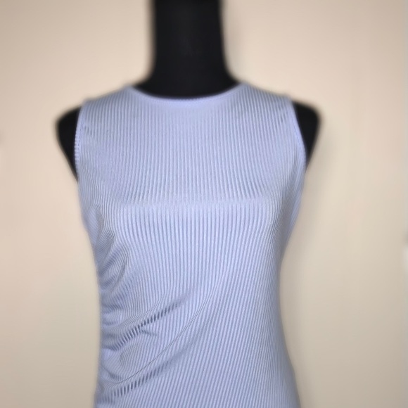 Light blue dress - Picture 1 of 3